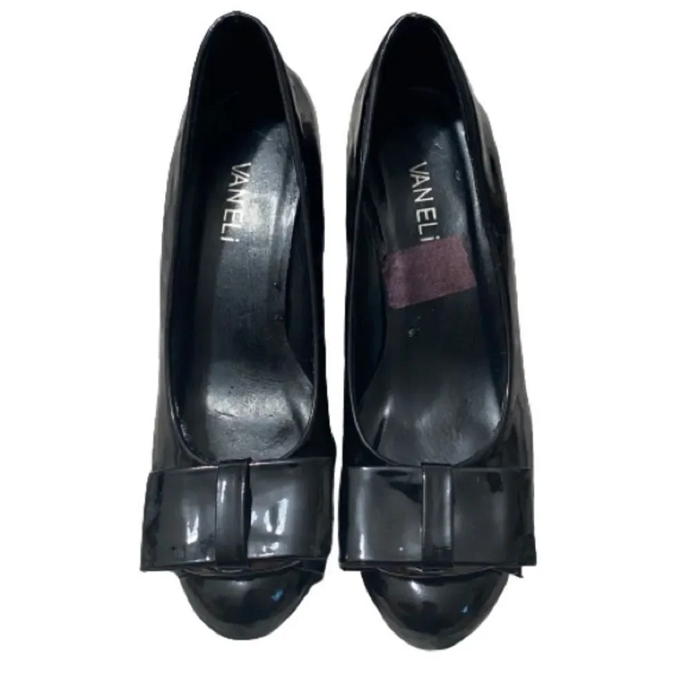 Vaneli women’s black wedges shoes 6